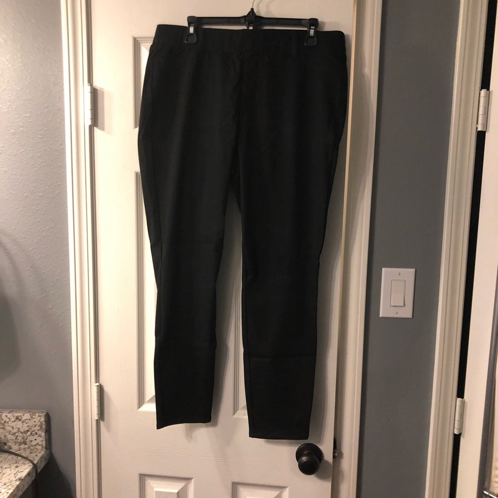Black slim pants